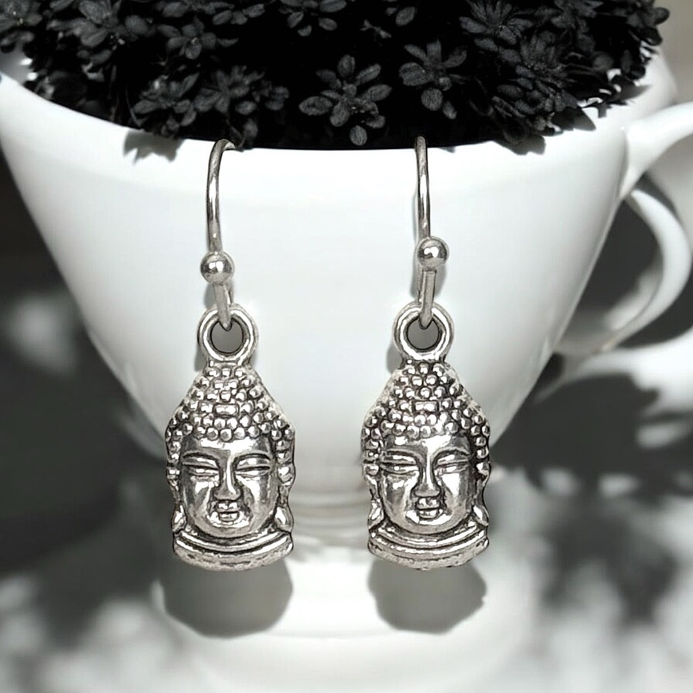 5 For $25💫Silver Buddha Dangles Earrings